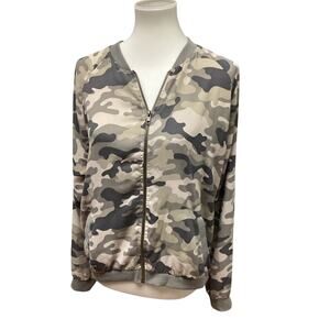 About A Girl Juniors XL Long Sleeve Full Zip Camouflage Jacket w Pockets